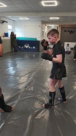 Drilling MMA Techniques: Grappling vs Striking