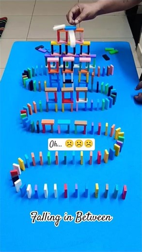 Domino Disaster! When the Line Breaks Unexpectedly ☹️☹️☹️ #shorts #domino #chainreaction