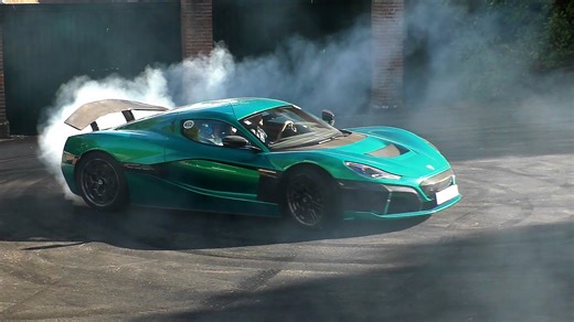 Supercar Powerslides at Goodwood FOS