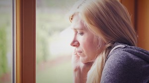 How Changing Seasons Can Affect Our Mood