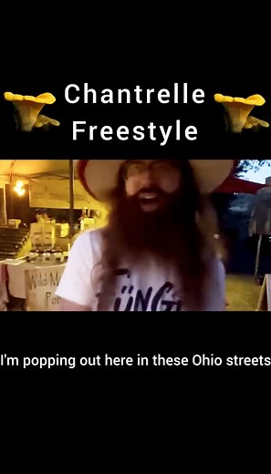 Paused my dinner to rap about mushrooms 🍄 #chantrelles #mushrooms #freestylerap #fungi | Fungi Flows