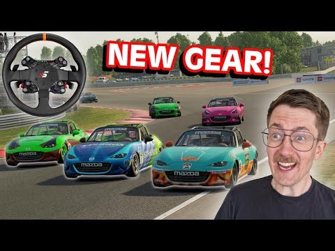 Checking Out The Simagic Neo-X 330T!