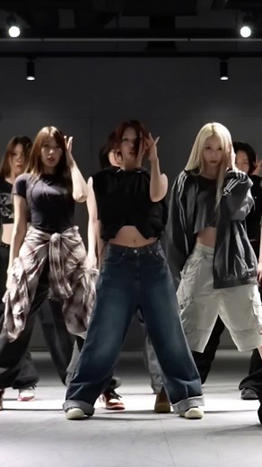 AESPA Armageddon Chorus Dance Mirror