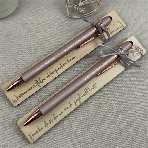 Abschiedsgeschenk Lehrerin & Lehrer – Personalisierter Kugelschreiber mit Gravur
