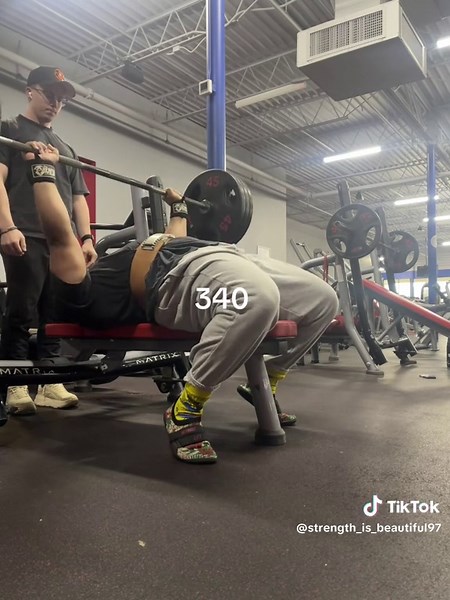 Chest is doing much better better. Man life life life. The stress of trying to do life things changing and set backs…I declare it’s hard to show up and get a good lift with the heaviness of heart. I realize JUST GIVE IT TO THE LORD..