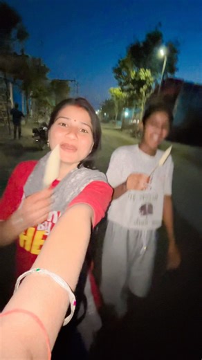 Reena Saini on Instagram: "कालू गुलपी खा ले 😂😂 #reels #explore #explorepage #foryou #tending"