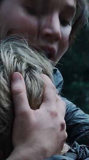 Peeta's Camouflage Reveal #thehungergames