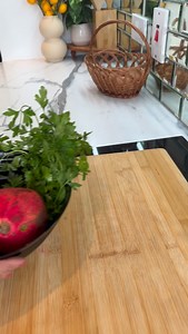 Beetroot Salad🫜 زەڵاتەی چەوەندەر 🌸👩‍🍳 Anemia Treatment - چارەسەری كەمخوێنی Benefits: Control of Blood Pressure Purifies the blood vessels It is beneficial for anemia. #beetroot #anemia #كەمخوێنی #شەربەت #فقر_الدم | Novins Kitchen