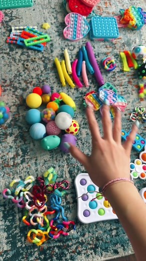 Organize My Fidgets with Me! Fidget Toys Organization