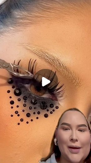 NikkieTutorials | Uncle Fester but make it GLAM! 👏🏻🖤 | Instagram