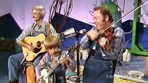 "Orange Blossom Special" (HD) - Roy Clark & Jimmy Henley (1975)