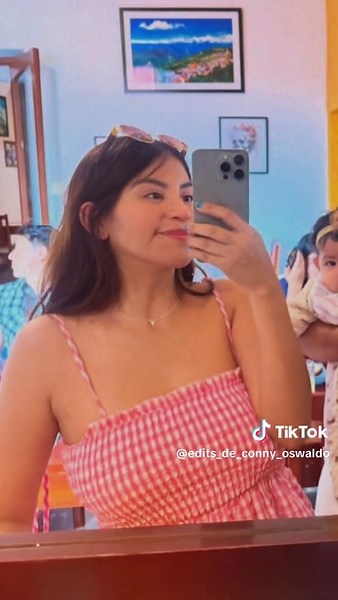 Los ojos hermosos de Conny Merlin