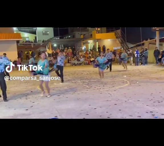 Comparsa San José de Huintul: Fiesta y Carisma