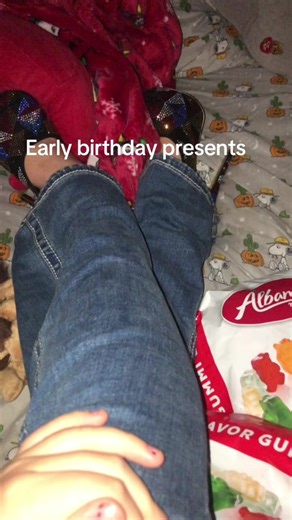 Praying for love in a lapdance (@ladybugrainbowthebest)’s videos with High Hopes (Don Diablo Remix) - Panic! At The Disco