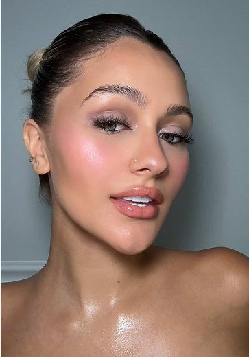 Gianna wulff (@gianna.wulff)’s videos with original sound - twotsclips