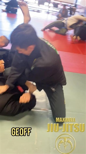 Butterfly Guard attack when opponent leans back #bjj #jiujitsu #grappling