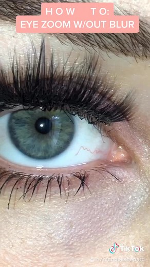 Eye Zoom Tutorial: How to Zoom In Without Blur