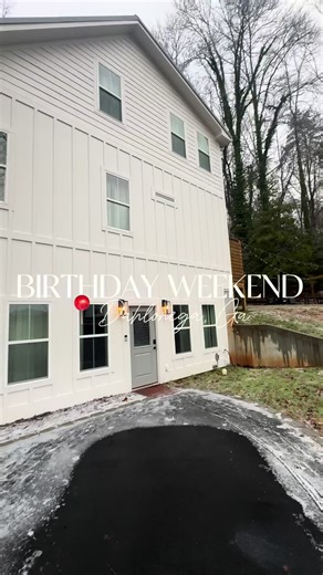 Delightful Host Interactions That Melt Hearts