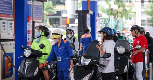 Kịch bản nào cho giá xăng dầu trong nước?