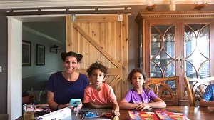 DIY Solar eclipse viewer!! Share with another last minute mom 🌝🌚🌑 | Meredith Masony