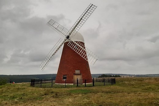 Circular walk to Halnaker Windmill and Boxgrove Priory via holloway with magical tunnel of trees