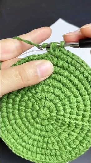 How to Crochet Perfect Flat Circle Tutorial