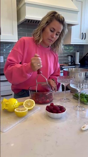 Raspberry Fluff Recipe ✨ | Easy & Delicious Dessert #RaspberryFluff #DessertRecipe #EasyDesserts