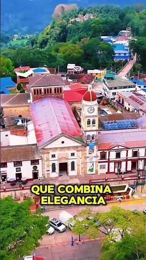 This town in Cundinamarca looks incredible from above 🔥