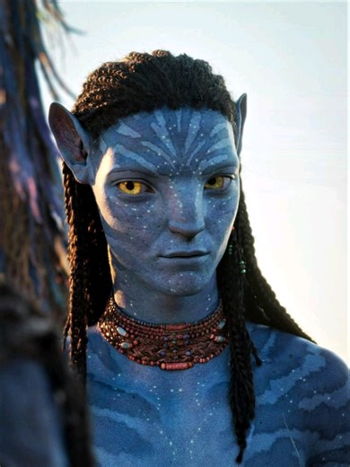 💕Una frase de amor: -Pero algo de sentido tiene ¿no es cierto?- intervino Neteyam - muchos de nosotros sentimos esa necesidad, tal ese sueño o deseo de encontrar a alguien con quién pasar nuestros días, formar una familia o simplemente tenerse el uno al otro....- dando una pausa- Que lo único que quieren es encontrarse es el uno al otro en este vida, para permanecer juntos en la siguiente- Tras la intervención de Neteyam quedaron todos callados hasta que Tsaykey habló. -Me parece que vos muchac