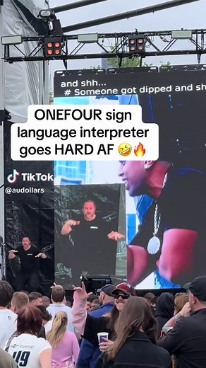 AUSLAN Sign Language Interpreter at ONEFOUR Concert in Australia