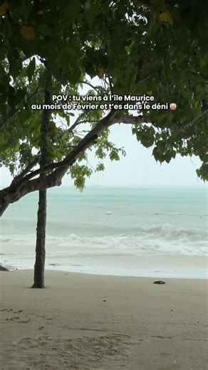 Hello, moi c'est Anaïs, je suis française et j’habite à l'île Maurice depuis 5 ans 🐚 Tu prévois de venir en vacances ? Tu te poses mille questions ? 🌴 📖 J'ai créé mon Guide de Voyage complet, avec TOUT ce que tu dois savoir avant de partir : - ✔️ Toutes mes meilleures adresses testées et validées par moi-même - ✔️ Mes contacts perso pour les excursions (ceux que je réserve normalement pour ma famille) - ✔️ Des journées d'activités complètes à copier-coller dans ton planning - ✔️ 200 € économi