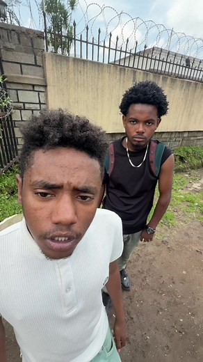 አለን ምሩቁ ተቀምጦ በማያስብ እየበላን ❤️#habesha #habeshantiktok #የእናንተገፅ #viral #fyp @s_i_k_o🤴 @ታኩር