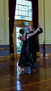 www.Ballroommastery.tv - Quickstep hop to the beat! 👏🎶🎉 This routine continues from the previous video (ending in an Oversway) ENJOY! —— Dancers: Vaughan (Professional) and Brittany (Gold Student) Choreography by Vaughan | Ballroom Mastery - Vaughan Liddicoat
