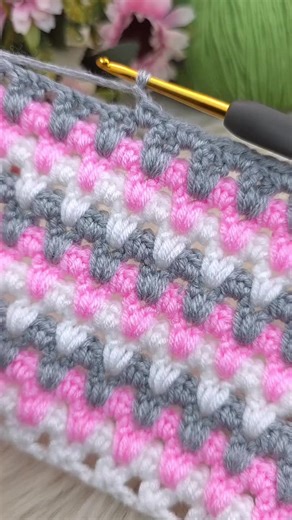 Easy Crochet Stitch for Modern and Classic Hats