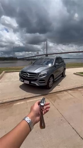 Maxi nos muestra un poco de la GLE 250, disponible ahora mismo en Autoclick Automotores 📍Avda. Sacramento y 1 de Agosto | Autoclick Multimarcas