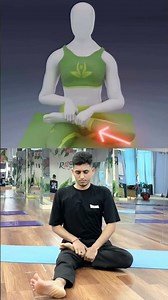 How to get into the Lotus pose in a few steps. 🧘‍♂️ #lotuspose #yoga #yogaskills #shorts #viral