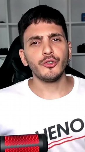 CHUPITA: El youtuber SINVERGÜENZA (ME COPIA TODO) | #Shorts