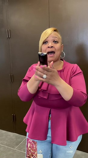 Minister @bridgettehurt74 bringing that fire #60secondsermon #challenge #preach #lighthousechurch #christiantiktok #remote