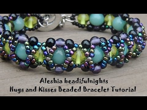 Hugs and Kisses Beaded Bracelet Tutorial