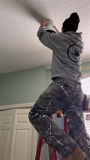 Goodman Electric | Light swapped out for a ceiling fan 💡 #electric #electricalwork #electricalcontractor #electrician #electricalprojects #electricalwires... | Instagram