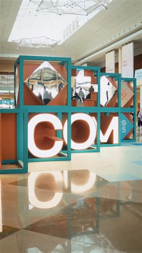 The closing ceremony of the 27th ICOM General Conference celebrated three days of dialogue, discovery, and collaboration to reimagine the role of museums in a rapidly changing world. As the community returns home, we hope Dubai stays with you the way these conversations will stay with us. #ICOM #ICOM_UAE #DubaiCulture احتفى الحفل الختامي للمؤتمر العام ال27 للمجلس الدولي للمتاحف (آيكوم) بثلاثة أيام مليئة بالحوار والاكتشاف والتعاون لإعادة صياغة دور المتاحف في عالمنا المتغيّر. ومع عودة أعضاء مجتمع 