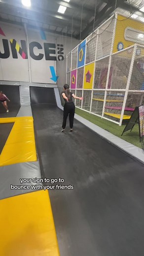 Explore Bounce Trampoline Park Tricks
