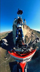 Motobase. Прыжок с парашютом на мотоцикле. #basejumping #motobase #dirtbike #fmx #skydive