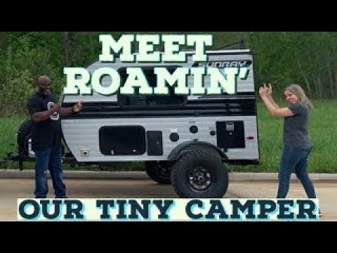 TOUR OF OUR TINY CAMPER | SUNRAY SPORT 109 | ROAMIN'