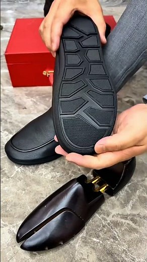 DANRRIO SHOES #danrrio #danrrioshoes #menshoes #menfashion #ootdmen #loafers #businessman #shoes