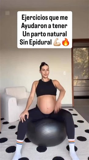 ¿Es posible tener un parto natural sin epidural? Sí, ¡y te lo digo porque yo misma lo logré! 💪✨ No fue suerte. No fue magia. Fue preparación. Fue confiar en mi cuerpo. Y sobre todo… fue aprender a respirar de forma consciente desde el embarazo. 🥹 Durante mi primer embarazo sentía miedo, pensaba que el dolor era inevitable... Pero entendí que cuando te preparas con ejercicios físicos y respiración consciente, tu cuerpo se convierte en tu mejor aliado. 🍃 La respiración profunda activa tu oxitoc