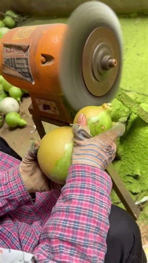 Do you want to have a personalized water bottle?