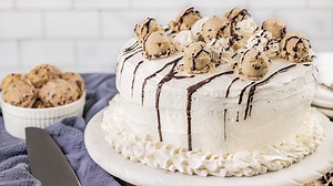 74K views · 1K reactions | ✅ Recipe: https://thestayathomechef.com/ice-cream-cake/ We all scream for ice cream cake! Use our comprehensive guide to create an impressive (and delicious) homemade ice cream cake that’s so much better than the store-bought version. You’re going to love it! | The Stay At Home Chef | Facebook