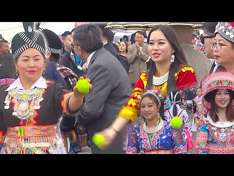 KWV TXHIAJ PLEES BY TXOS THOJ 2023