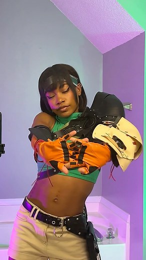 A-Ni on Instagram: "YUFFIE KISARAGI #finalfantasy7 COSPLAY is now here and I am in awe of it!!!🔥🔥🔥💚 • This beautiful costume is from @procosplay_official • #costume #explorepage✨ #cosplayer #yuffiekisaragi #finalfantasyviicosplay #reels #trend"